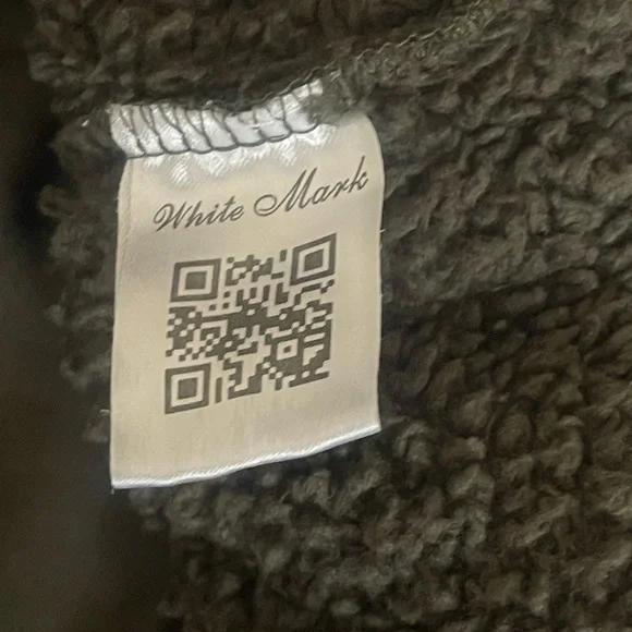 Women’s zip up Sherpa Vest 1XL - Picture 10 of 12